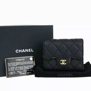 authenticity guaranteed CHANEL CC Logo Matelasse Trifold Compact Wallet